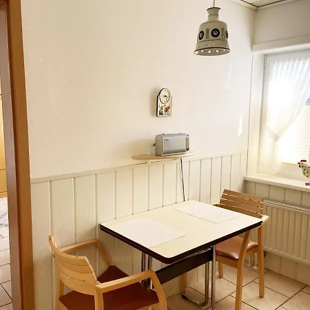 Apartment_frieda Lägenhet *
